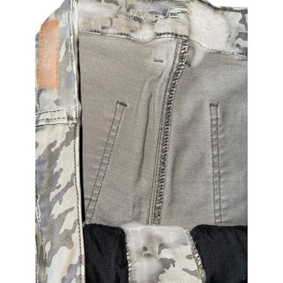 JAG JEANS shorts size 12/31 - Picture 2 of 3